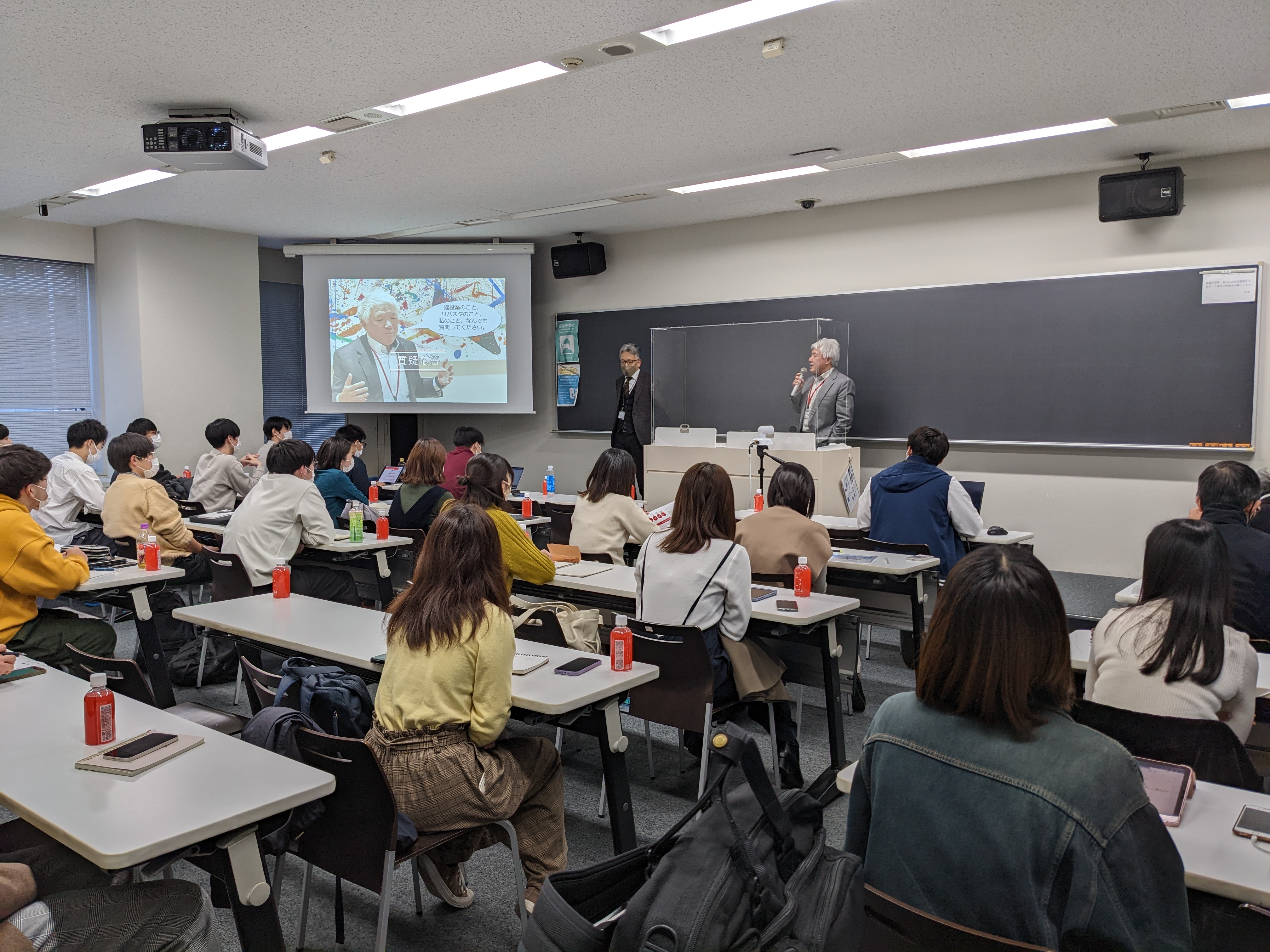 芝浦工業大学/大学院にて代表・高橋が特別講演を実施しました。